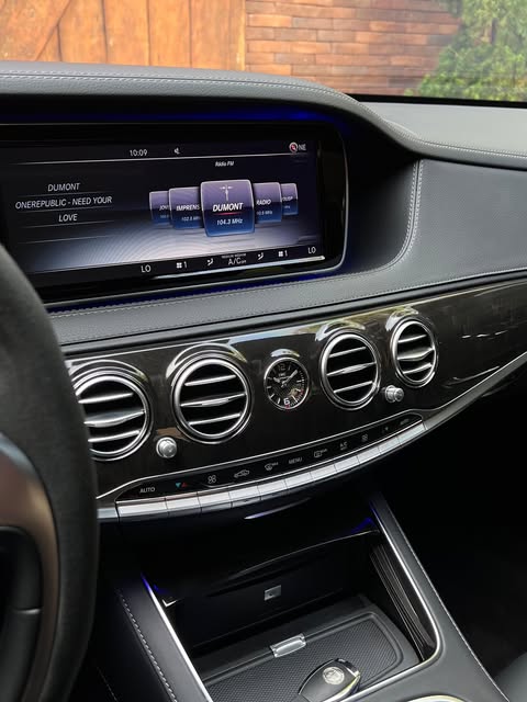 MERCEDES-BENZ S 63 AMG AMG - Imagem 10