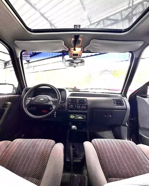 FORD ESCORT XR3 - Imagem 5