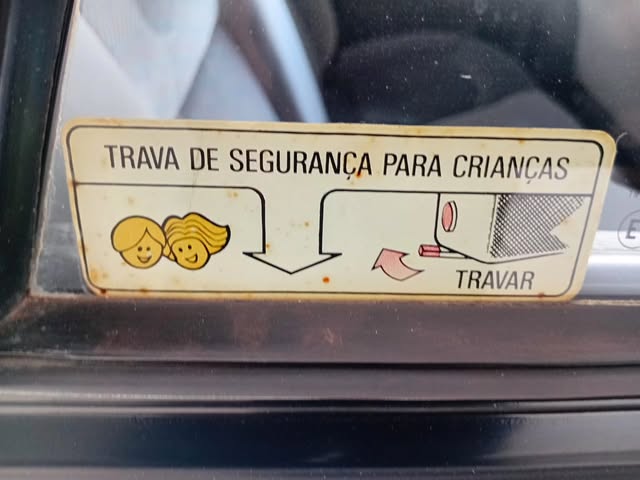 VOLKSWAGEN SANTANA - Imagem 13