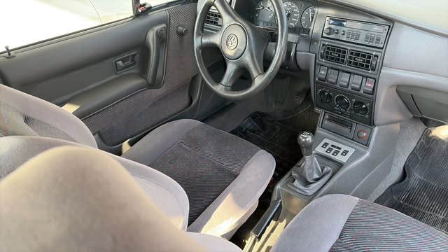 VOLKSWAGEN SANTANA - Imagem 8