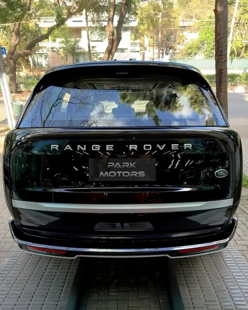 LAND ROVER RANGE ROVER AUTOBIOGRAPHY - Imagem 6