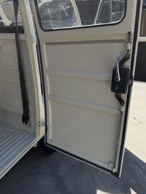 VOLKSWAGEN KOMBI - Imagem 18