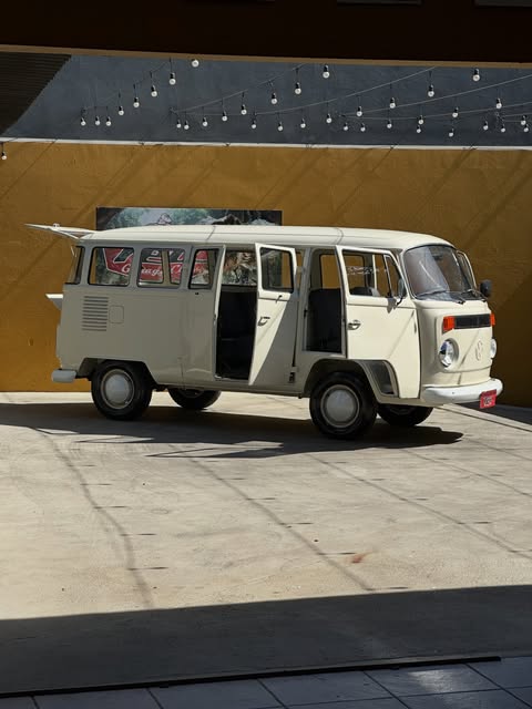 VOLKSWAGEN KOMBI - Imagem 20