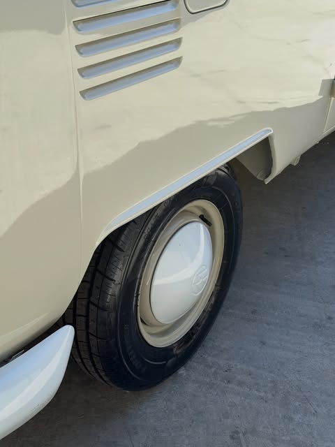 VOLKSWAGEN KOMBI - Imagem 9