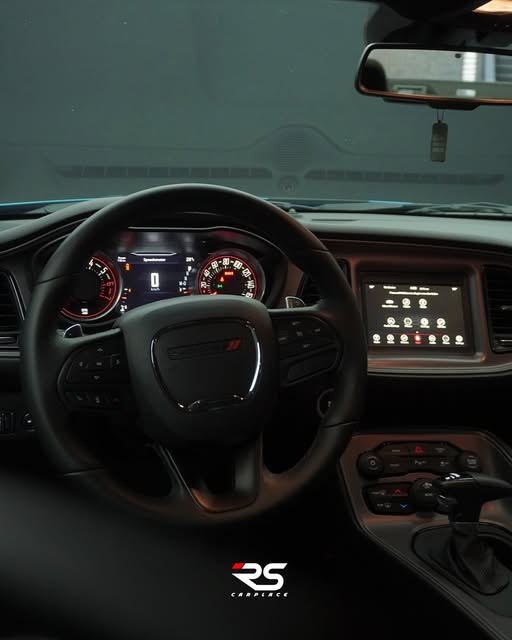 DODGE CHALLENGER R/T - Imagem 7