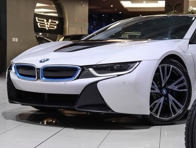 BMW I8 - Imagem 14