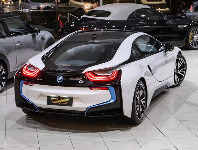 BMW I8 - Imagem 18