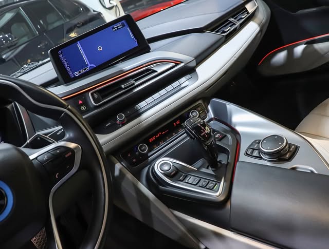 BMW I8 - Imagem 9