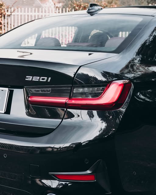 BMW 320I SPORT GP - Imagem 10