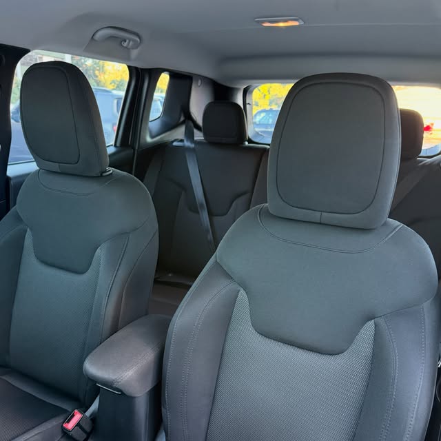 JEEP RENEGADE SPORT - Imagem 10