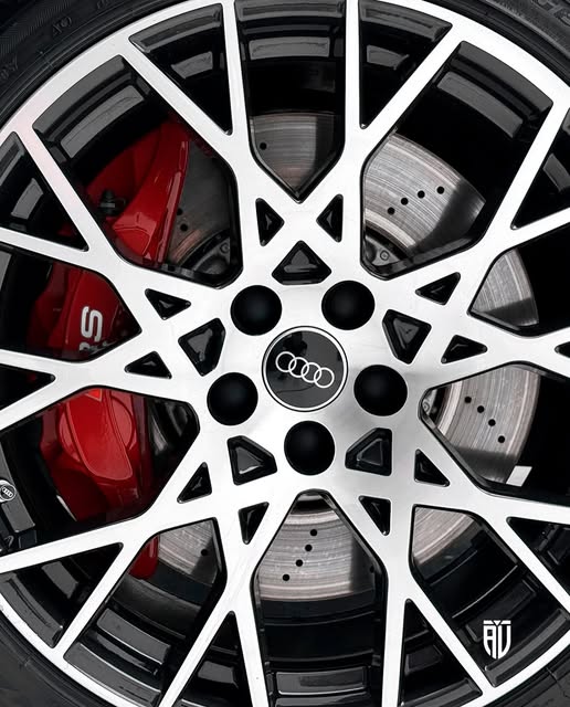AUDI RS3 - Imagem 6