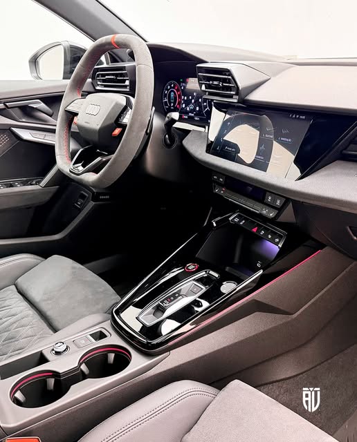 AUDI RS3 - Imagem 8
