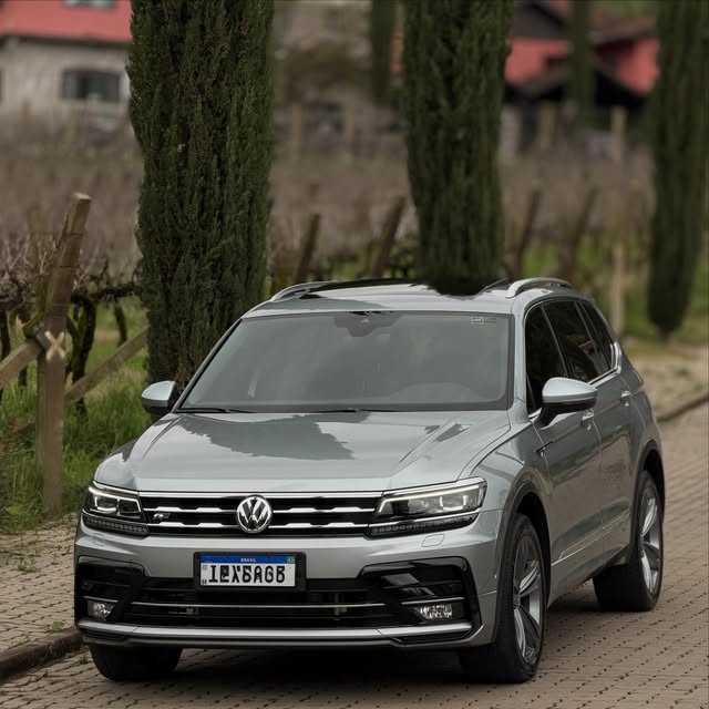 VOLKSWAGEN TIGUAN R-LINE 350TSI - Imagem 18