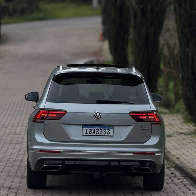 VOLKSWAGEN TIGUAN R-LINE 350TSI - Imagem 20