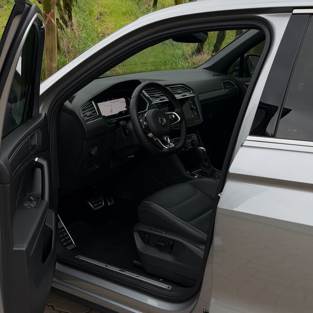 VOLKSWAGEN TIGUAN R-LINE 350TSI - Imagem 6