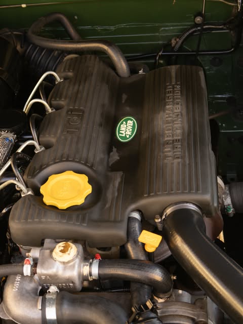 LAND ROVER DEFENDER 110 CSW - Imagem 10