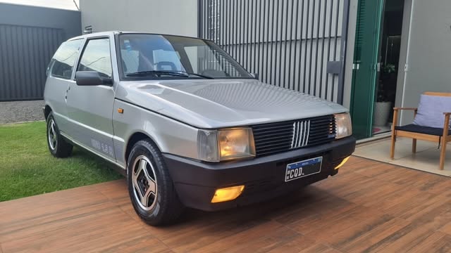 FIAT UNO - Imagem 2