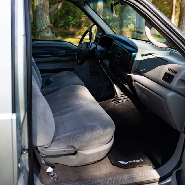 FORD F-250 XLT-L - Imagem 13
