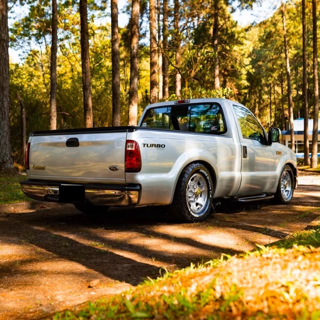 FORD F-250 XLT-L - Imagem 7
