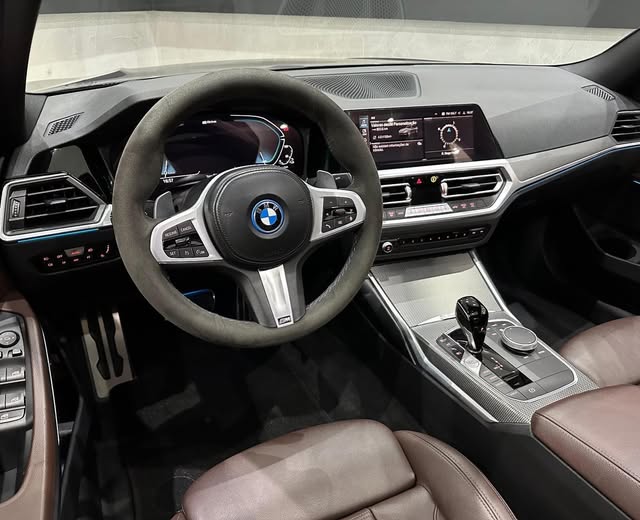 BMW 330E M SPORT - Imagem 6