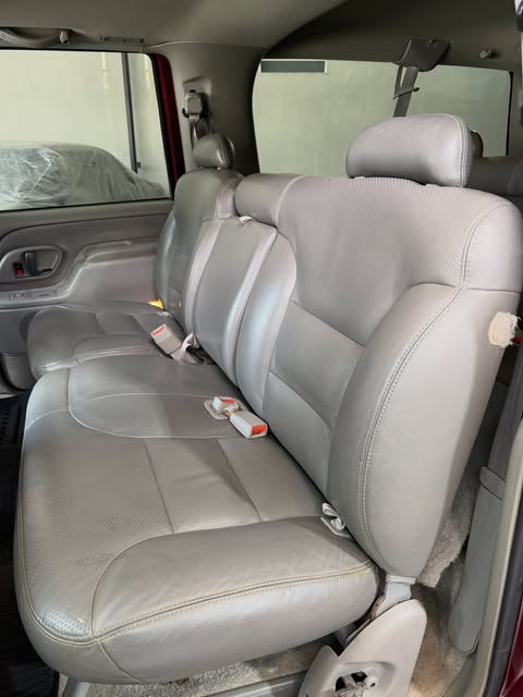 CHEVROLET SUBURBAN - Imagem 18