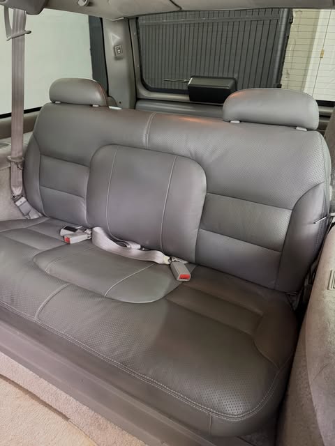 CHEVROLET SUBURBAN - Imagem 19