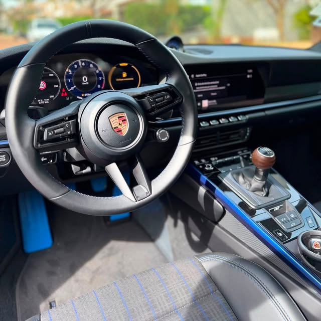 PORSCHE 911 CARRERA T - Imagem 6