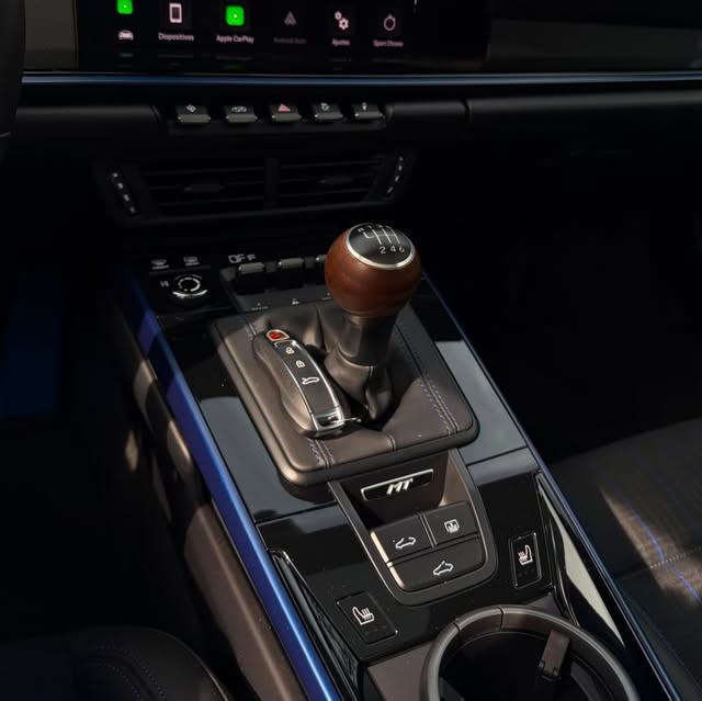 PORSCHE 911 CARRERA T - Imagem 8