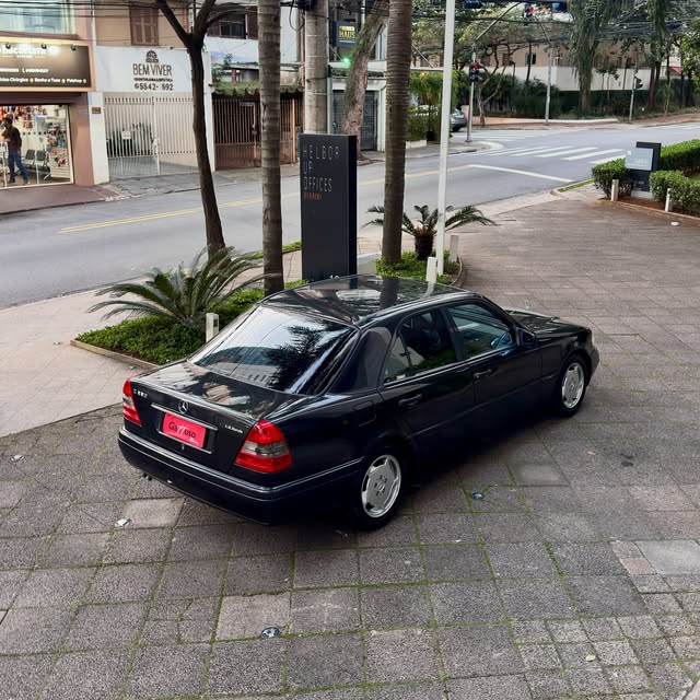 MERCEDES-BENZ C 220 SPORT - Imagem 6