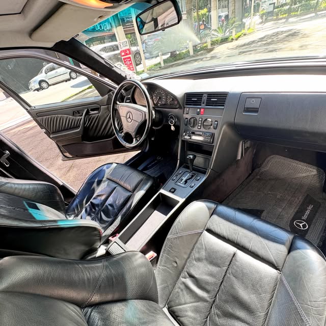 MERCEDES-BENZ C 220 SPORT - Imagem 8