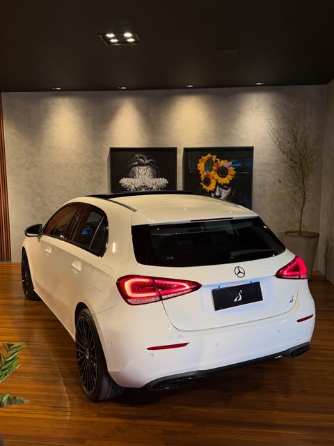 MERCEDES-BENZ A 250 VISION - Imagem 15