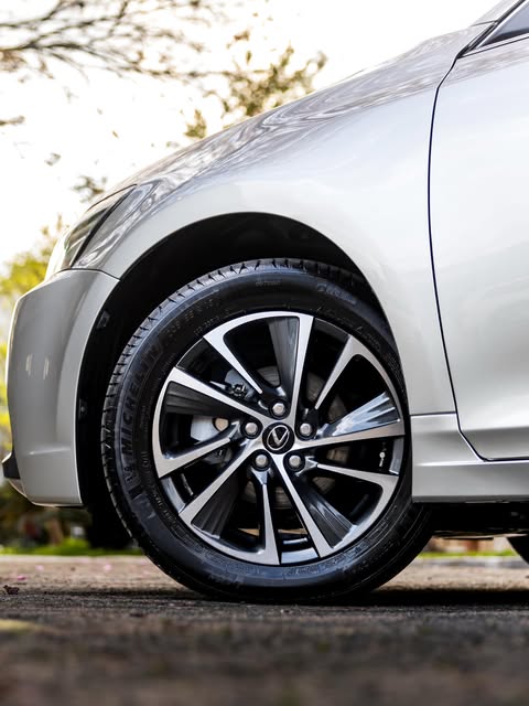 LEXUS CT 200H LUXURY - Imagem 11