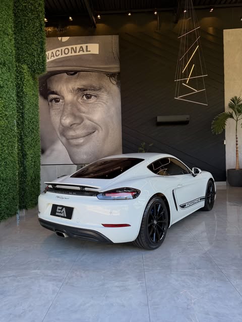 PORSCHE 718 CAYMAN PDK - Imagem 9