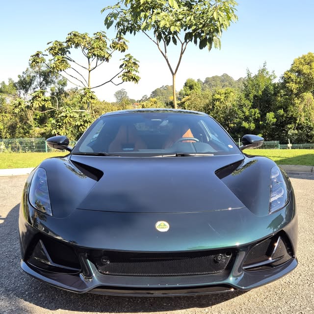 LOTUS EMIRA FIRST EDITION - Imagem 2