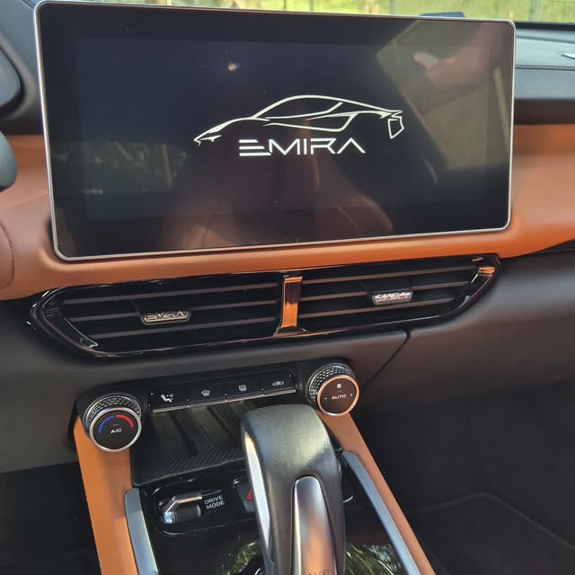 LOTUS EMIRA FIRST EDITION - Imagem 13
