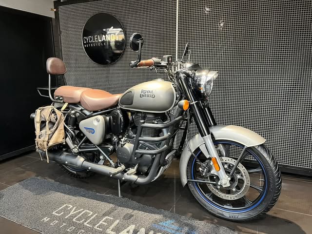 ROYAL ENFIELD CLASSIC DARK - Imagem 2