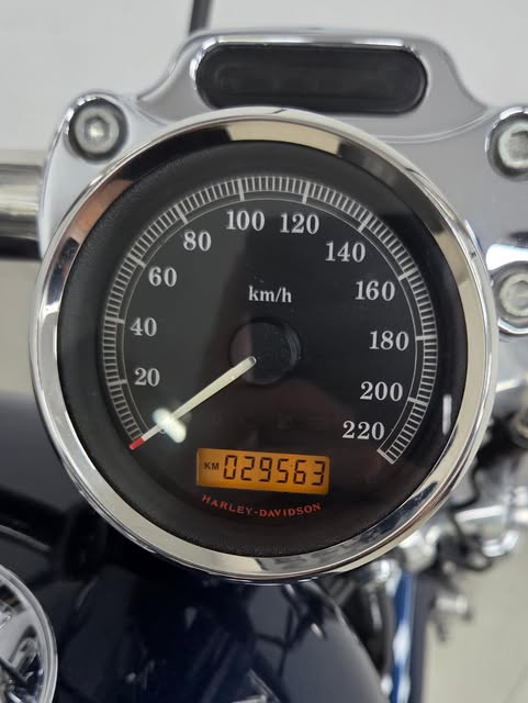 HARLEY-DAVIDSON XL1200 CUSTOM - Imagem 16