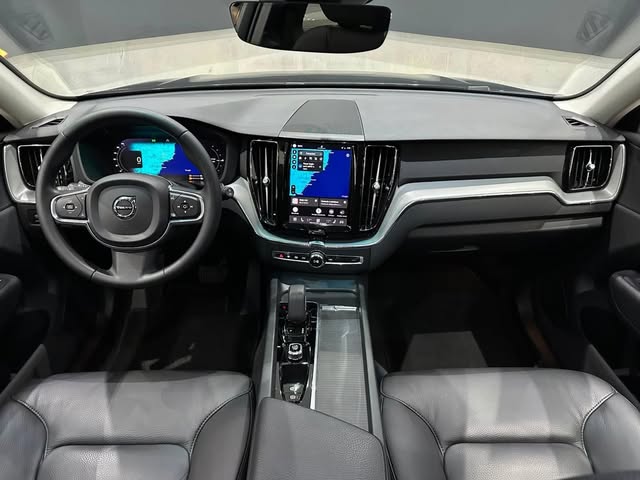 VOLVO XC60 T8 RECHARGE INSCRIPTION EXPRESSION - Imagem 6