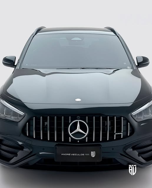 MERCEDES-BENZ GLA 35 AMG - Imagem 4