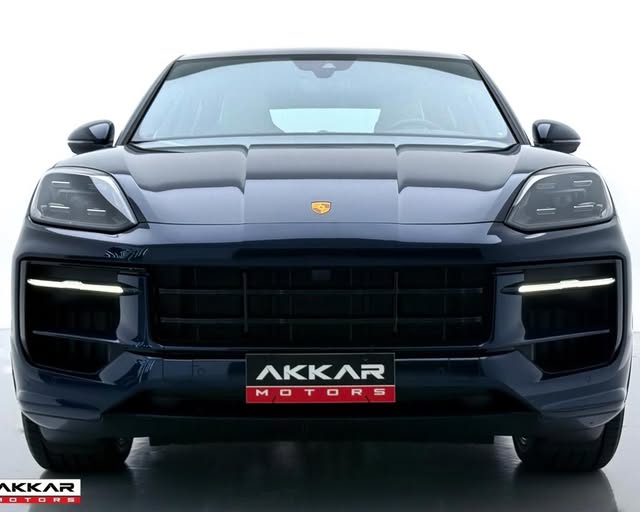 PORSCHE CAYENNE E-HYBRID - Imagem 10