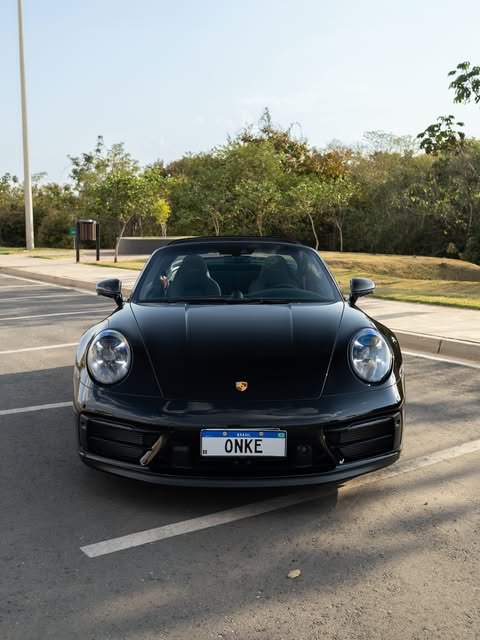 PORSCHE 911 TARGA 4 GTS - Imagem 2