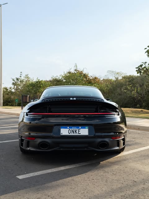 PORSCHE 911 TARGA 4 GTS - Imagem 7