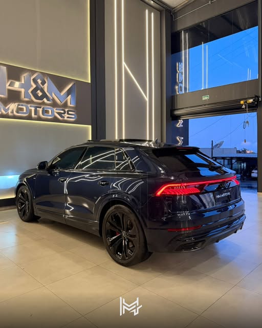 AUDI Q8 PERFORMANCE BLACK - Imagem 9