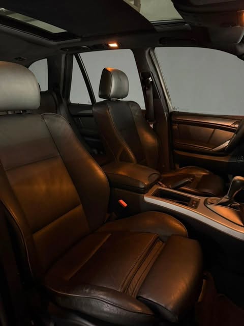 BMW X5 3.0I - Imagem 9