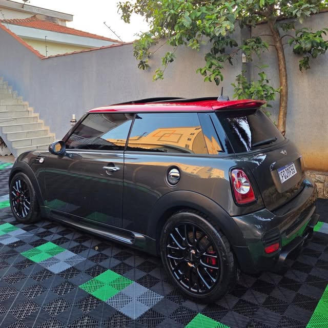 MINI COOPER JOHN COOPER WORKS - Imagem 2
