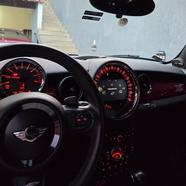 MINI COOPER JOHN COOPER WORKS - Imagem 10