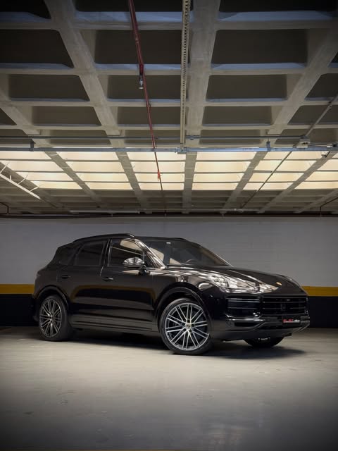 PORSCHE CAYENNE TURBO - Imagem 20