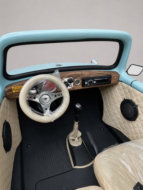 ROGERS GARAGE MINI FUSCA - Imagem 4