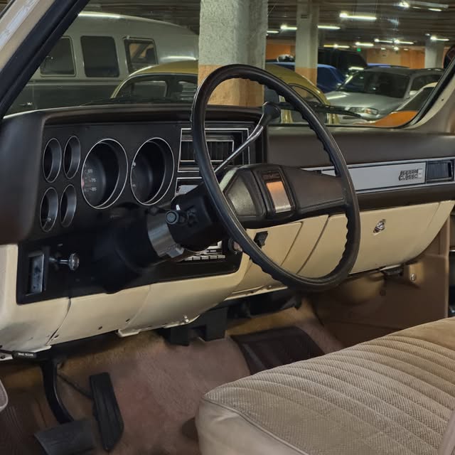 GMC 2500 SIERRA - Imagem 6