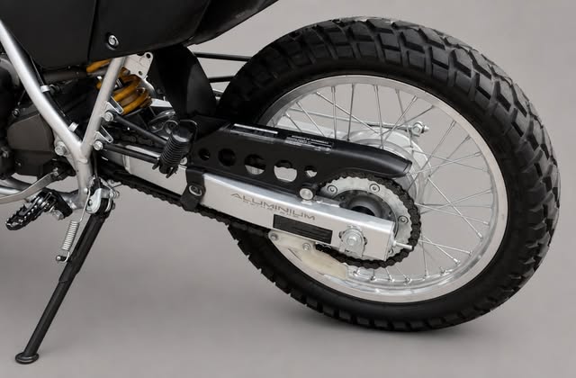 HONDA XR 250 TORNADO - Imagem 5
